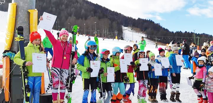 tl_files/datoteke/2018-19/rezultati/2019-01-05-u12-cce.jpg tl_files/datoteke/2018-19/rezultati/2019-01-05-u12-cce.jpg