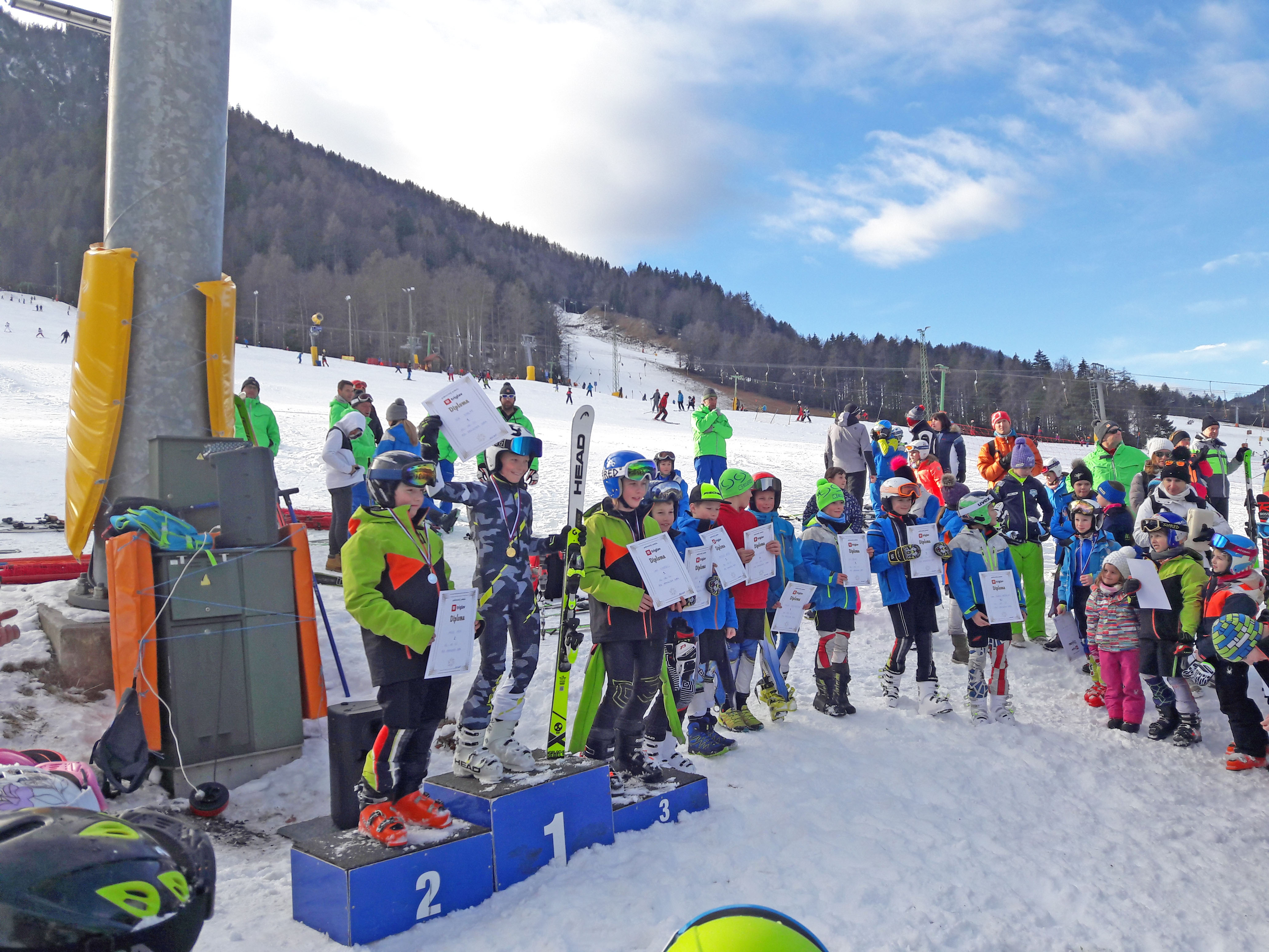 tl_files/datoteke/2018-19/rezultati/2019-01-05-u12-cci.jpg tl_files/datoteke/2018-19/rezultati/2019-01-05-u12-cci.jpg